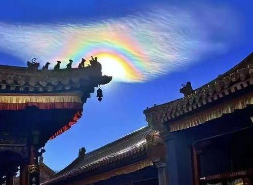 连续两天出现!五台山惊现“七彩祥云”